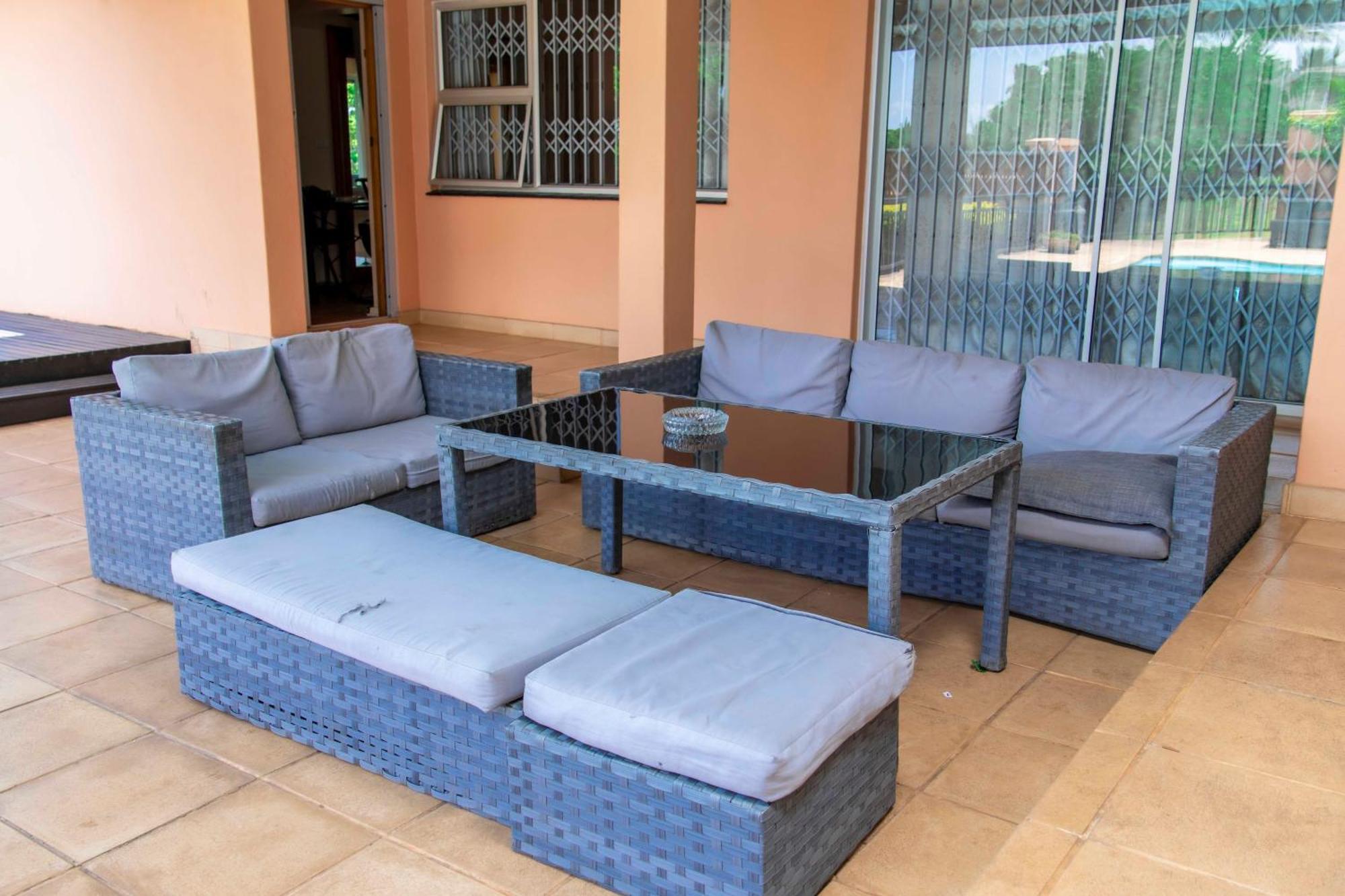 Seaview Executive Guest House Мтунзини Экстерьер фото